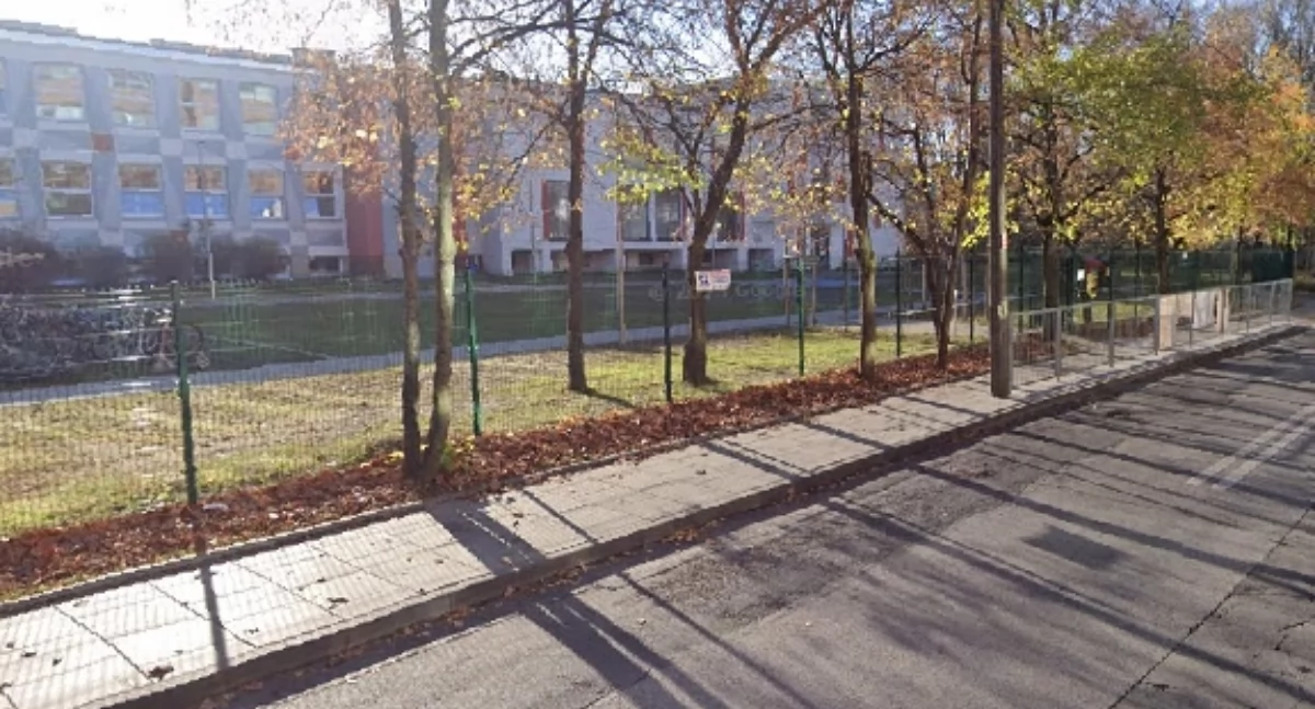 Ulice i place, Bezpieczniej uczniów Bielanach Jakie zmiany zaszły - zdjęcie, fotografia