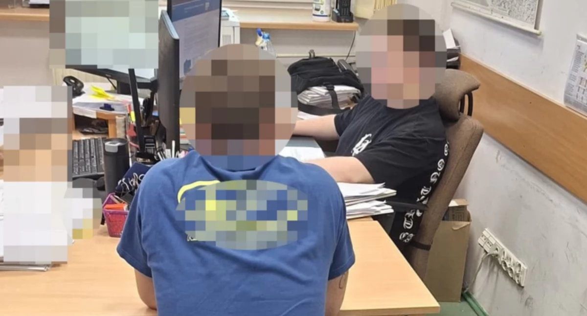 Akcja policji, KONSERWATOR SPRAWCĄ KRADZIEŻY Akcja Żoliborzu! - zdjęcie, fotografia
