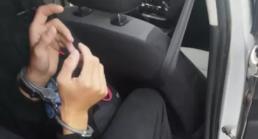 Takie odwiedziny policji to nie żart. Aresztowanie na Bielanach